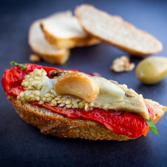 Escalivada - Recipe photo by Ourplantbasedworld