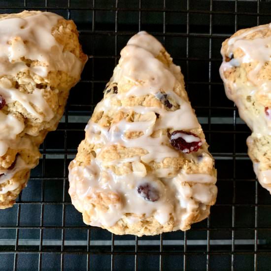 Vegan Cranberry Oatmeal Scones - Recipe photo by Foodbyayaka