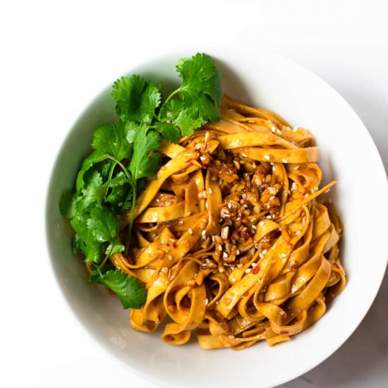 Spicy Chili Garlic Noodles - Recipe photo by simpleeverydayrecipes