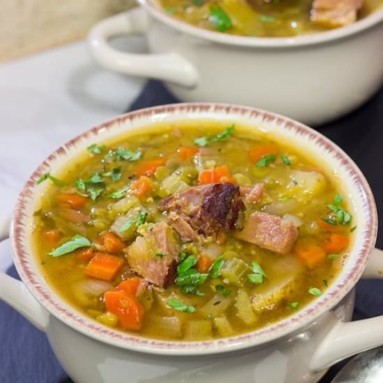 Slow Cooker Split Pea Soup - Recipe photo by spicedblog