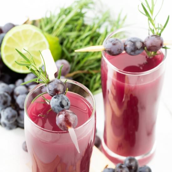 Healthy Concord Grape Juice Recipe - Recipe photo by healthyrecipes101