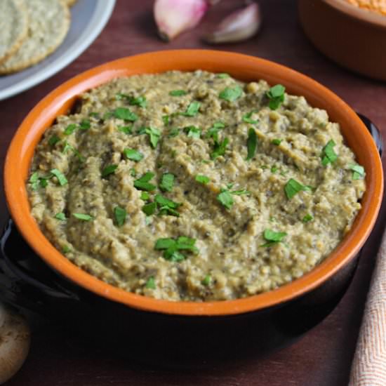 Smoky Mushroom & Red Lentil Pâté - Recipe photo by The Pesky Vegan