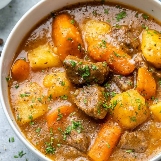 INSTANT POT BEEF STEW - Recipe photo by healthyfitnessmeals