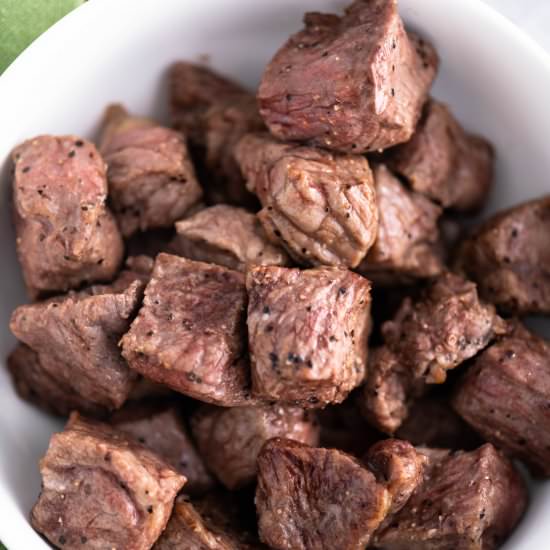 Air Fryer Steak Bites - Recipe photo by megseverydayindulgence
