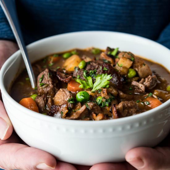 Beef Stew with Red Wine - Recipe photo by garlic and zest
