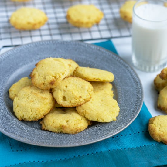 Coconut Flour Cookies - Recipe photo by littlebitrecipes