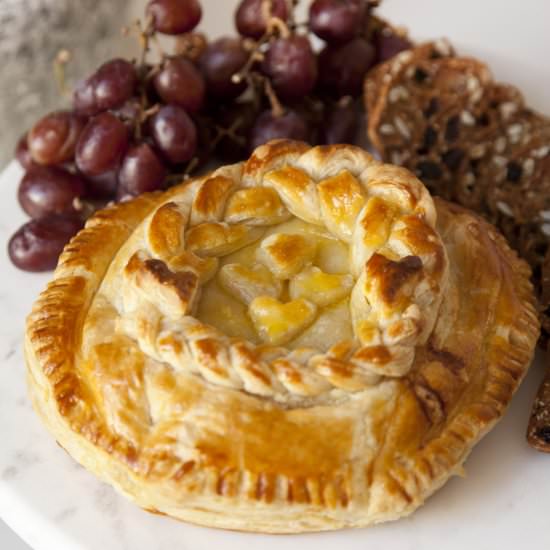 Brie en Croute - Recipe photo by urbancookery