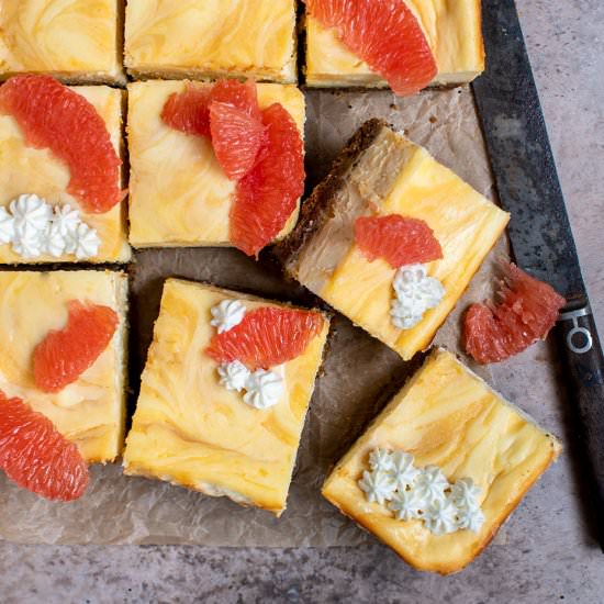 Grapefruit curd cheesecake bars - Recipe photo by cherryonmysundae