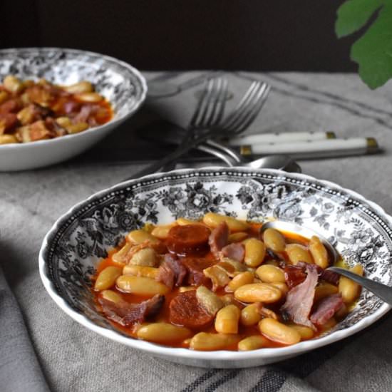 Fabada asturiana,bean and meat stew - Recipe photo by mama ia blog