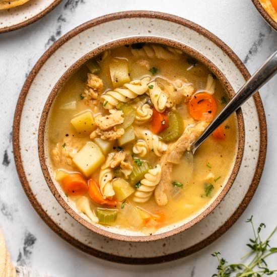 One Pot Vegan "Chicken" Noodle Soup - Recipe photo by from my bowl