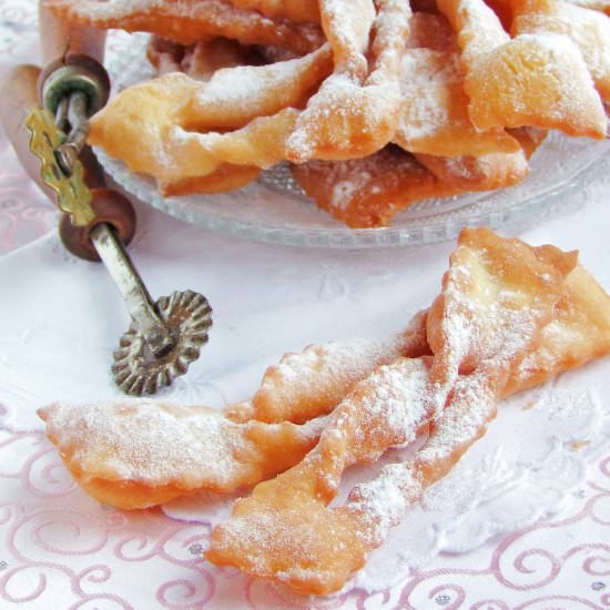 butter faworki - Recipe photo by Izaa