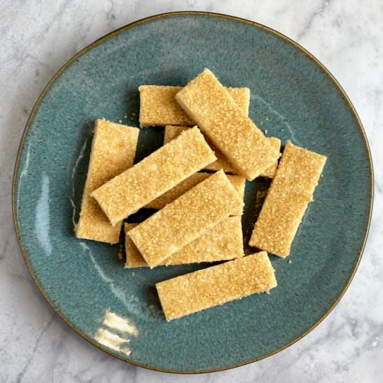 Bien Cuit Shortbread - Recipe photo by thebrookcook.wordpress.com