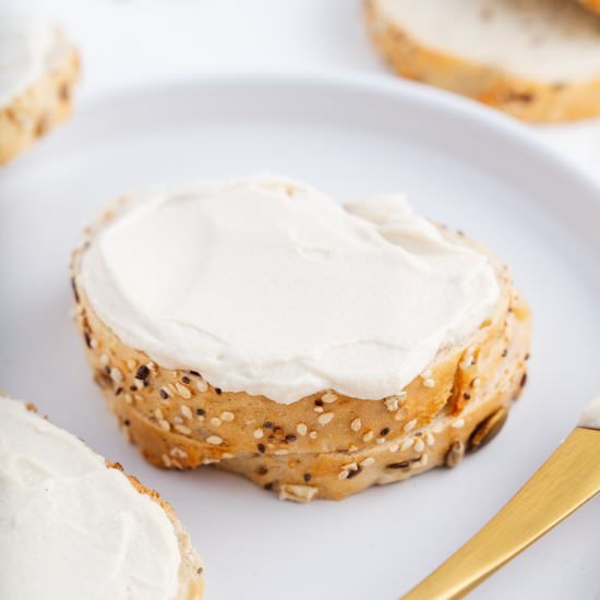 Easy Vegan Cream Cheese (Nut-Free) - Recipe photo by brokebankvegan
