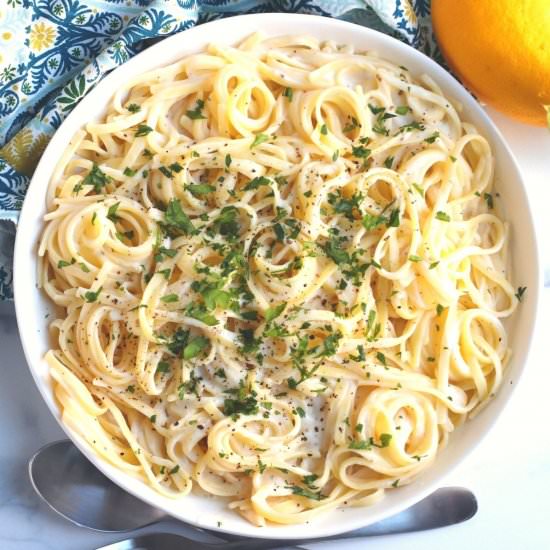 Vegan Cauliflower Alfredo Sauce - Recipe photo by amykatz