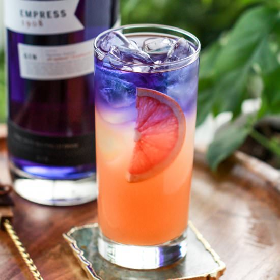 Empress Grapefruit Collins - Recipe photo by peanutbutterandfitness