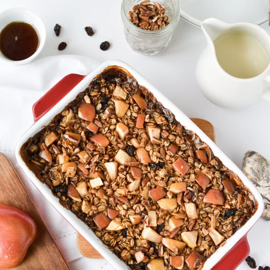 Apple and Cinnamon Baked Oatmeal - Recipe photo by Woman in Real Life