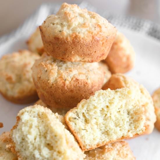Low Carb Cheesy Garlic Biscuits - Recipe photo by simplytaralynn