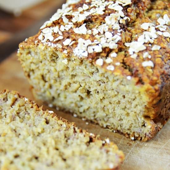 Healthy Oatmeal Banana Bread Recipe - Recipe photo by RisingYeast
