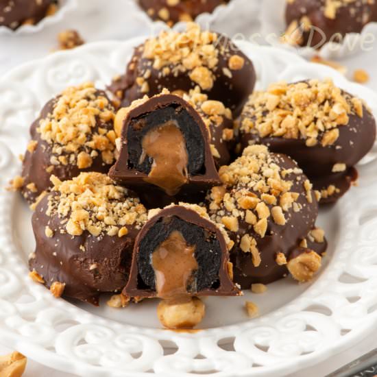 Healthy Vegan Mini Snickers - Recipe photo by WellnessDove