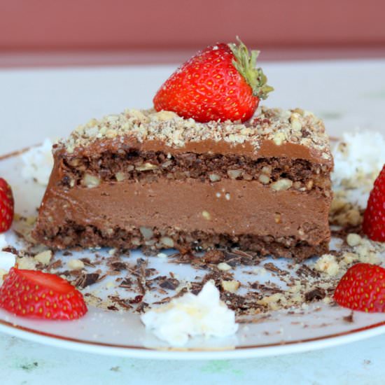 Ferrero Rocher Valentines Cake - Recipe photo by 5 star cookies
