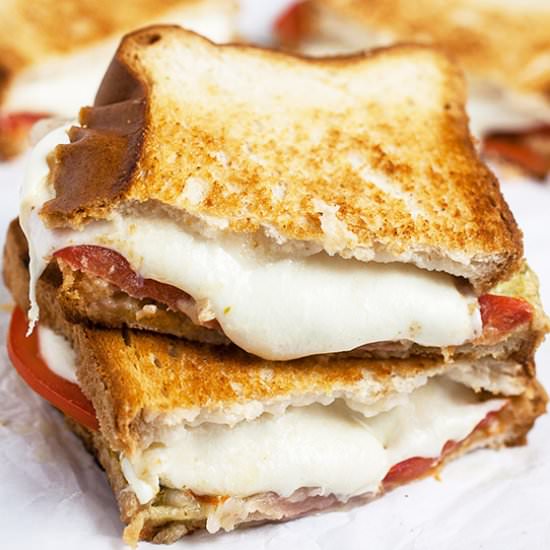 Italian Mozzarella Grilled Cheese - Recipe photo by therusticfoodie