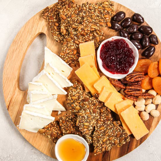 5 Ingredient Seed Crackers Recipe - Recipe photo by Sweetphi