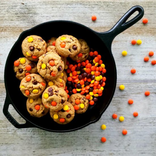 Reese's Pieces Cookies - Recipe photo by WhiskingWolf