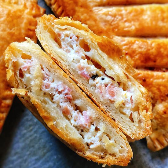 Ham and ricotta puff pastry pockets - Recipe photo by myfoodmemoirs
