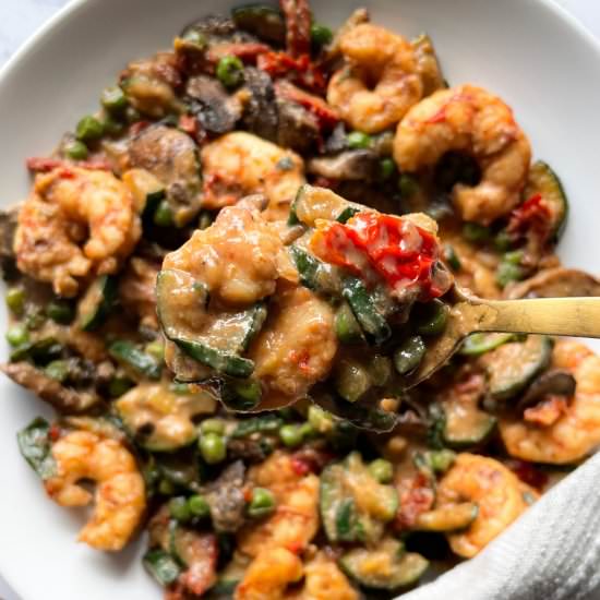 Creamy Garlic Shrimp Recipe - Recipe photo by frozen_bananas_