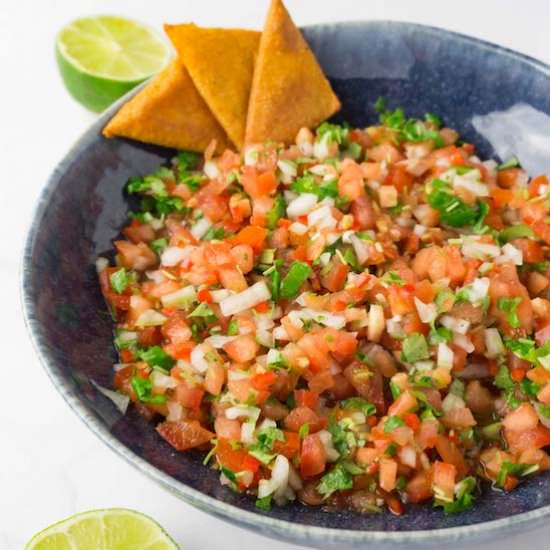 Keto salsa fresca - Recipe photo by HereToCook