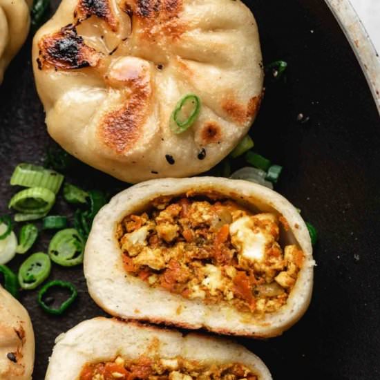 Panfried Japanese Curry Buns - Recipe photo by DeliciousReci