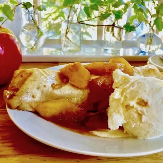 Apple Enchiladas - Recipe photo by Kitchengetaway