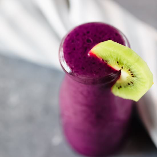 antioxidant berry smoothie - Recipe photo by Aegean Delight