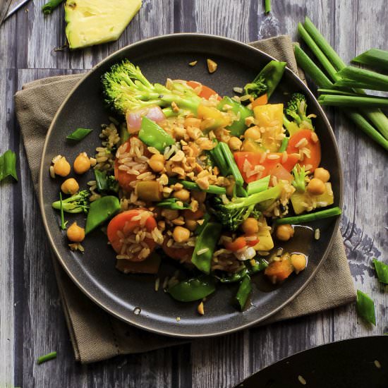 Teriyaki Vegan Pineapple Fried Rice - Recipe photo by cookeatlivelove