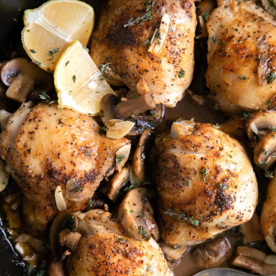 garlic mushroom chicken thighs - Recipe photo by theforkedspoon