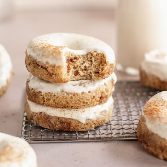 Baked Cinnamon Roll Donuts - Recipe photo by bake and bacon