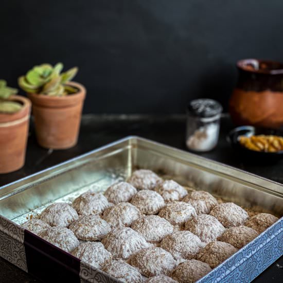 Yummy Light Kahk (Snowball Cookies) - Recipe photo by thehealthyrecipeslab