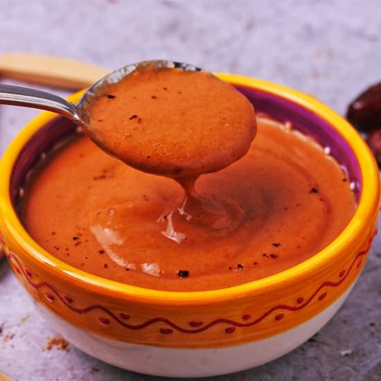 Spicy chipotle salad dressing - Recipe photo by veganwithgusto