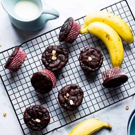 Flourless No Sugar Chocolate Muffin - Recipe photo by FoodTokWithSherin