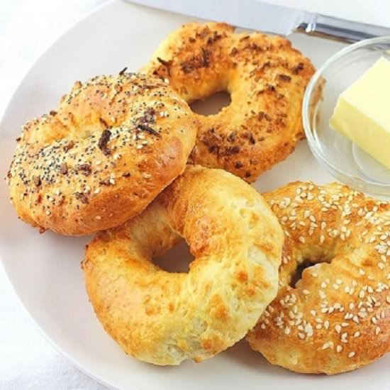 quick and easy air fryer bagels - Recipe photo by nowcookthis