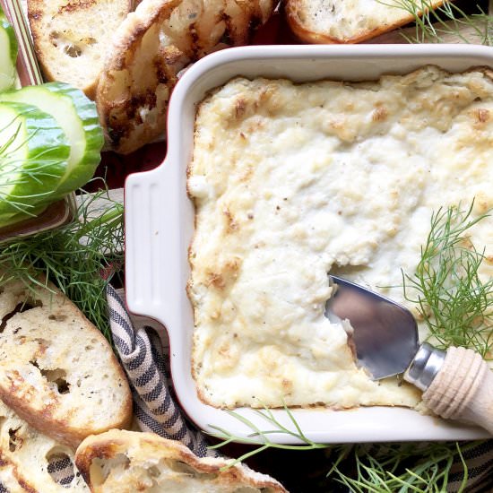 warm & creamy crabmeat dip - Recipe photo by ahintofrosemary
