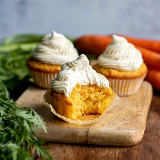 Carrot Orange Cupcakes - Recipe photo by veggie desserts