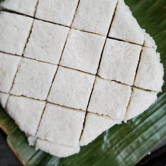 Kiribath (Sri Lankan Milk Rice) - Recipe photo by Hungry Lankan