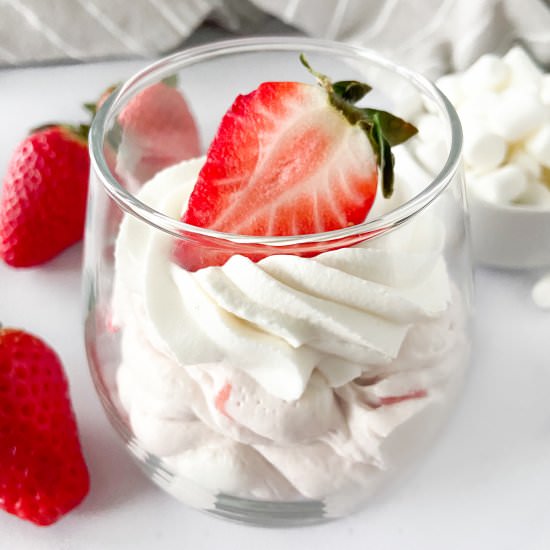 Strawberry Cheesecake Fluff - Recipe photo by Sugarylogic