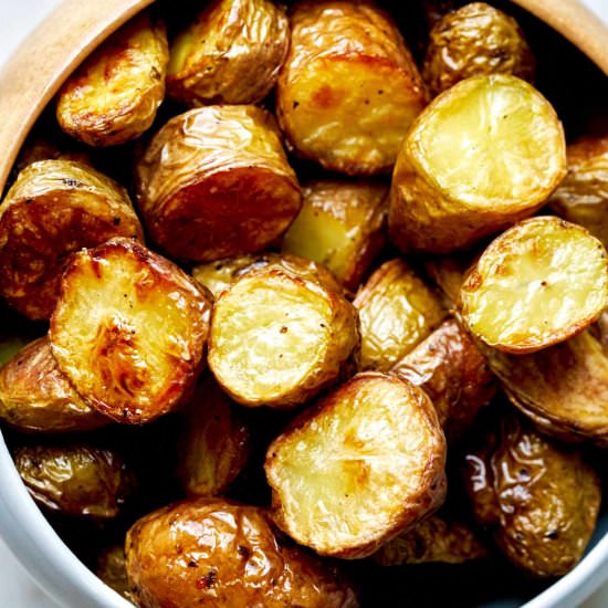 Crispy Roasted Potatoes - Recipe photo by proportionalplate