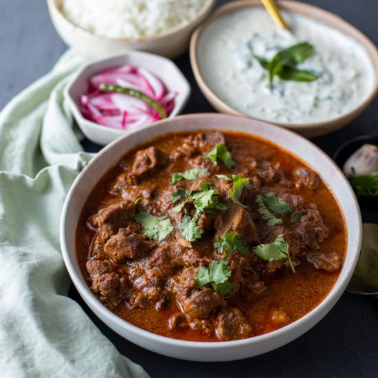 ROGAN JOSH RECIPE - Recipe photo by Bees Bites