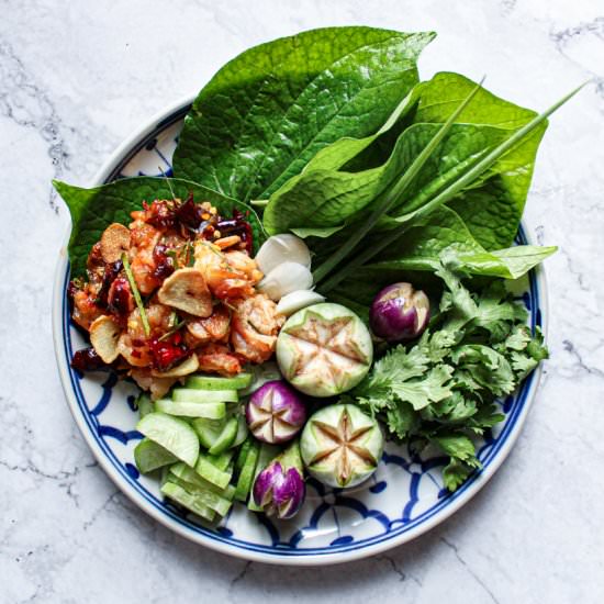 Easy Thai Prawn Lettuce Cups - Recipe photo by learningbytaste