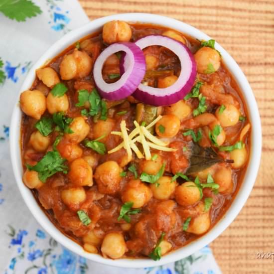 Chana Masala | Chickpea Curry - Recipe photo by ahappytreat
