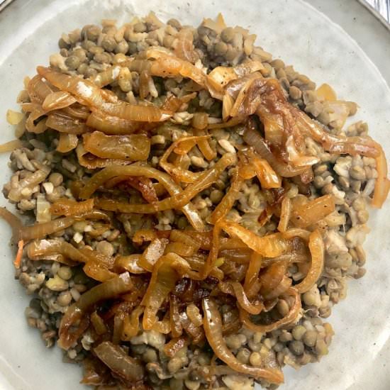 Mujadara - Recipe photo by Hoorah to Health