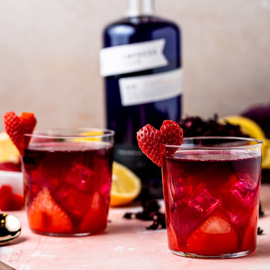 Love Potion Gin Cocktail - Recipe photo by leisurefanclub